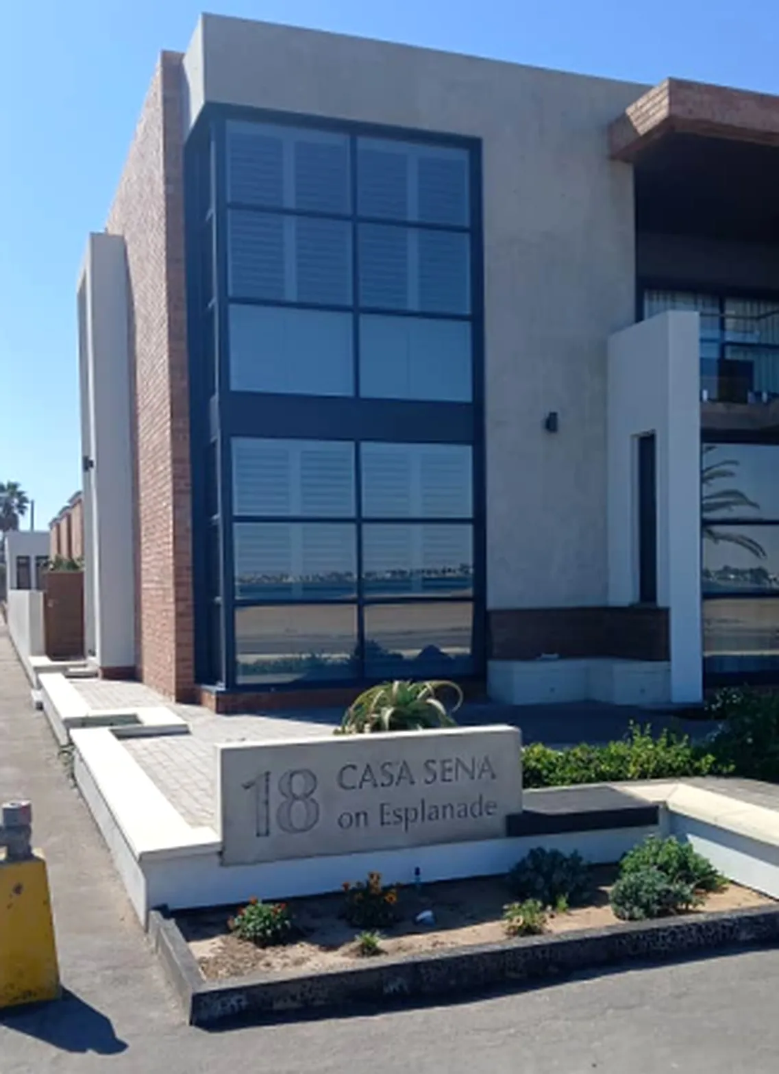 Family Home, Walvis Bay (2021)