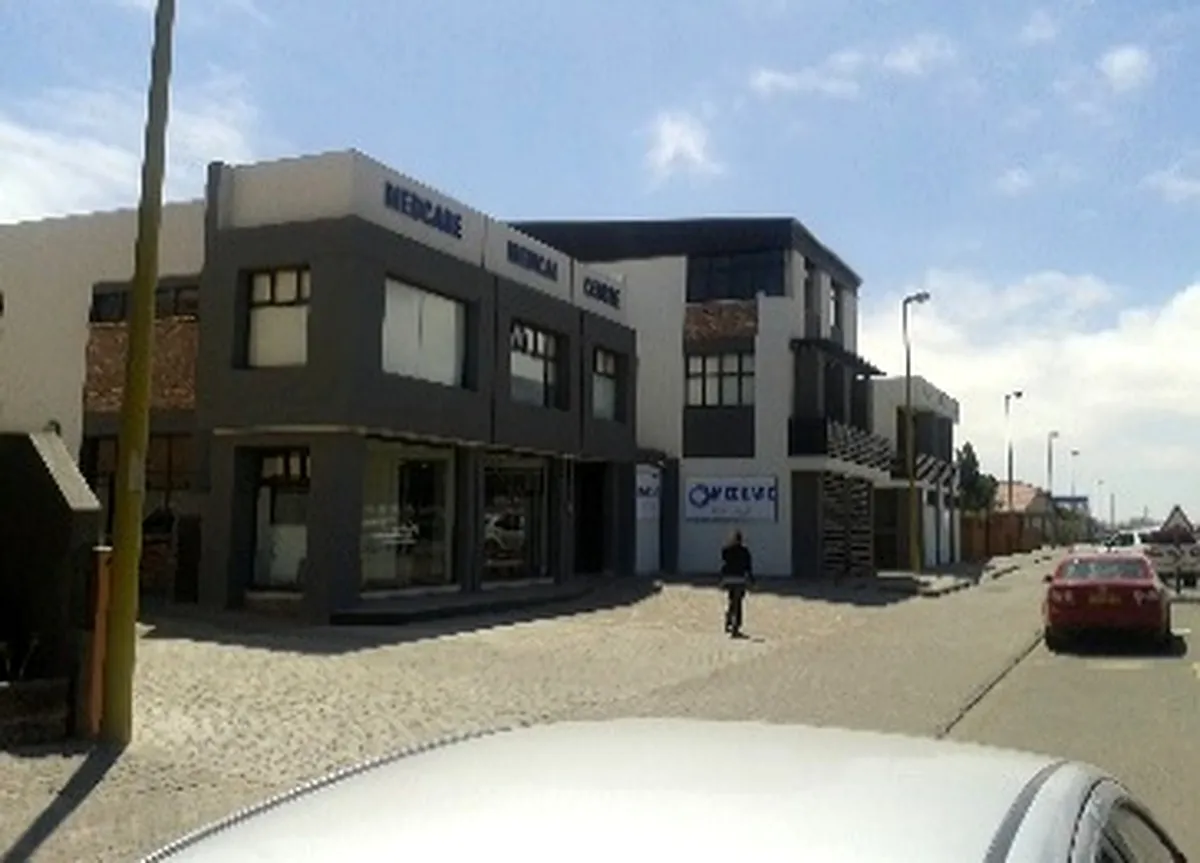 Medcare Medical Centre — photograph 2