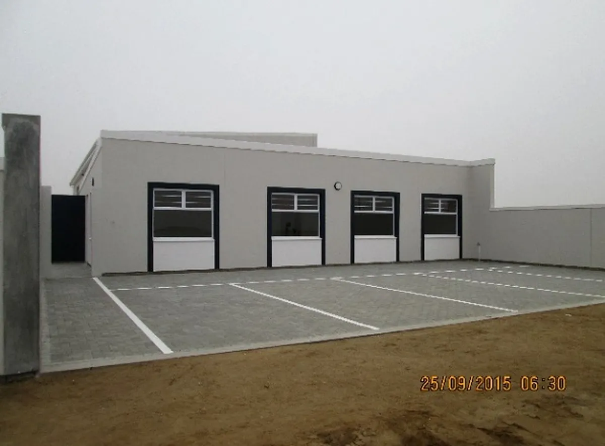 Quiver Tree Office & Warehouse Development — photograph 3