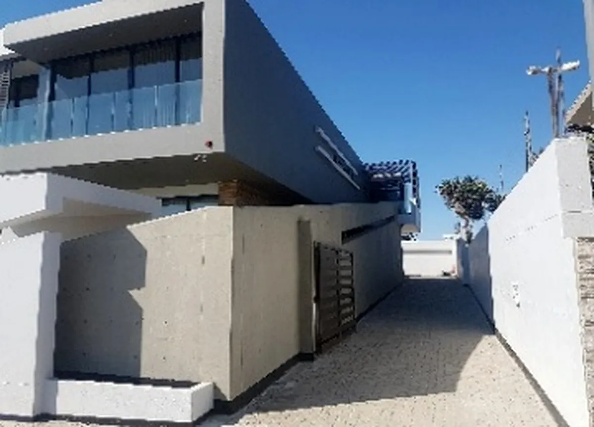 Family Home, Swakopmund (2017) — photograph 4