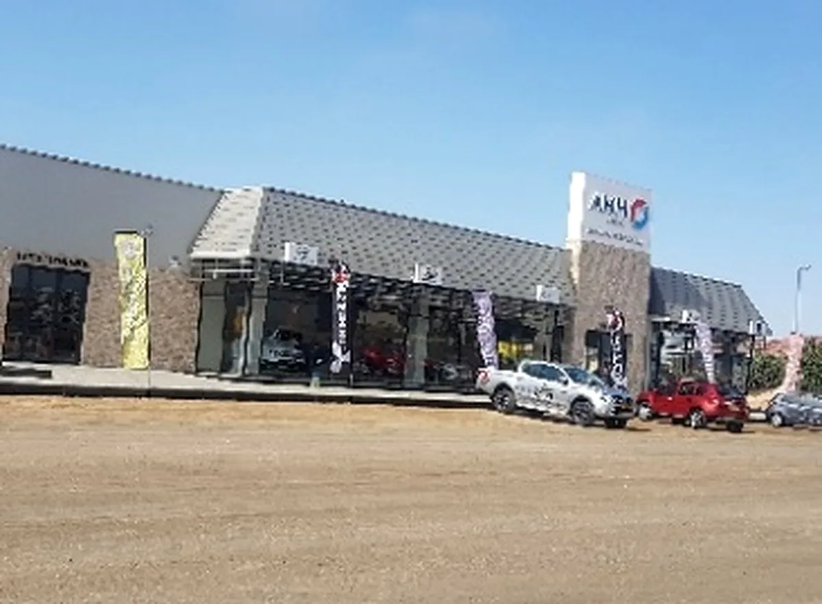 AMH Show rooms — photograph 4